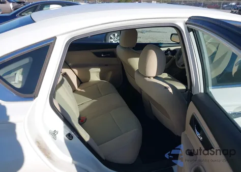 2015 Nissan Altima 2.5 S from USA, damaged, VIN 1N4AL3AP5FN407046